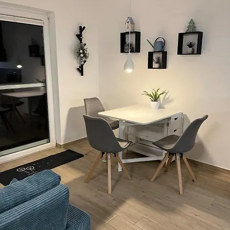Apartman Ferienwohnung Adam